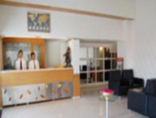 Hotel Klassic Gold Ahmedabad Exterior foto